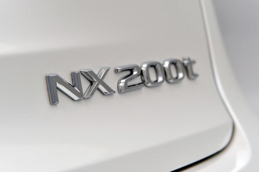  Lexus NX200t F-Sport 2014 года  (фото 45 из 84)